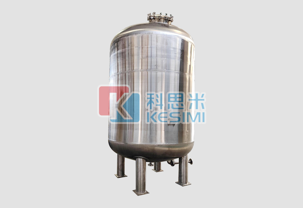Centrifuge waste wine buffer tank